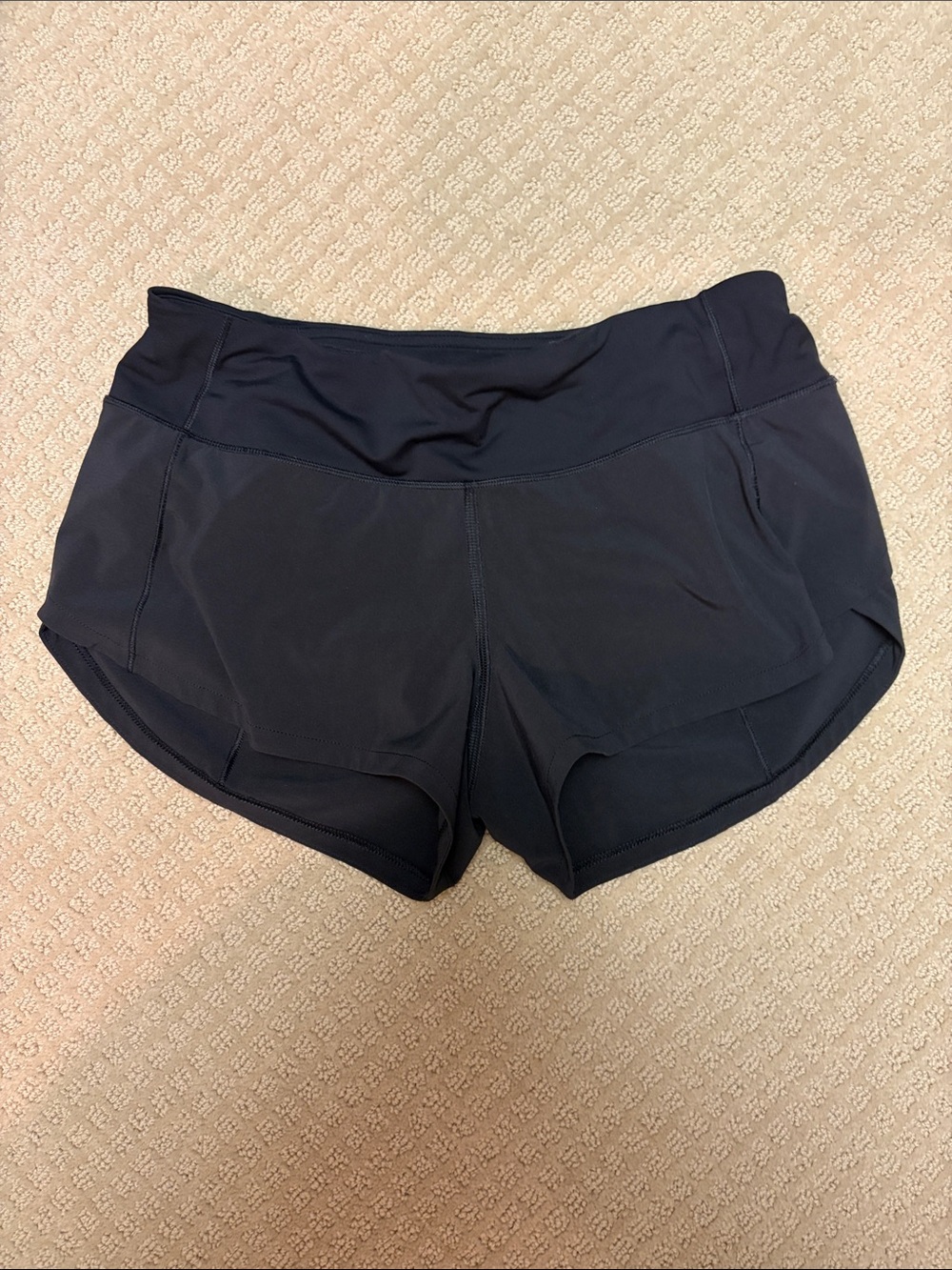 lululemon black low rise speed up shorts